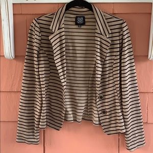 🖤 Mine | Tan and Black Striped Blazer